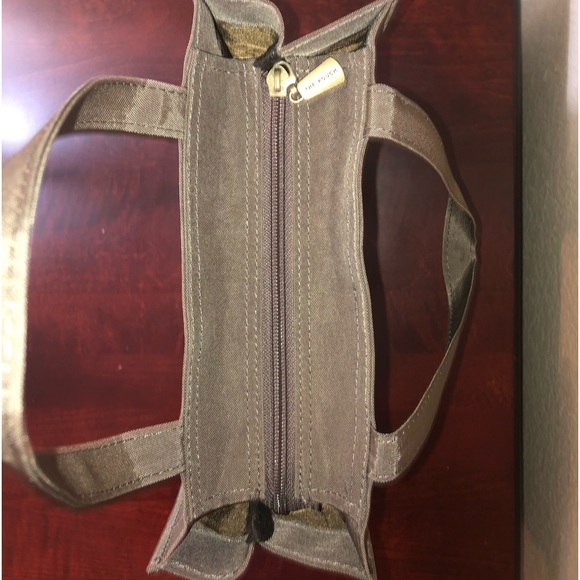 BRAND NEW Korean-made Small Bag with Cat Embroidery - Picture 6 of 12